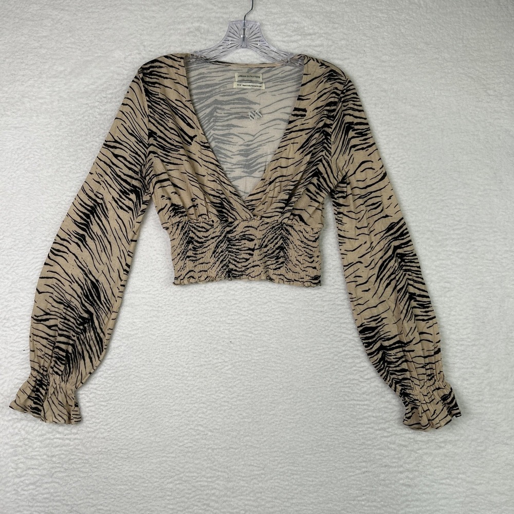 NWT Urban Outfitters Top Tiger Striped Cropped Smocked Long Sleeve Womens Medium
